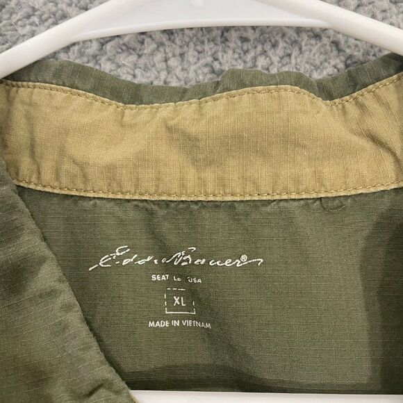 Eddie Bauer Shirt Men XL Olive Casual Outdoor Hiking Short Sleeve Button Down - Picture 3 of 9